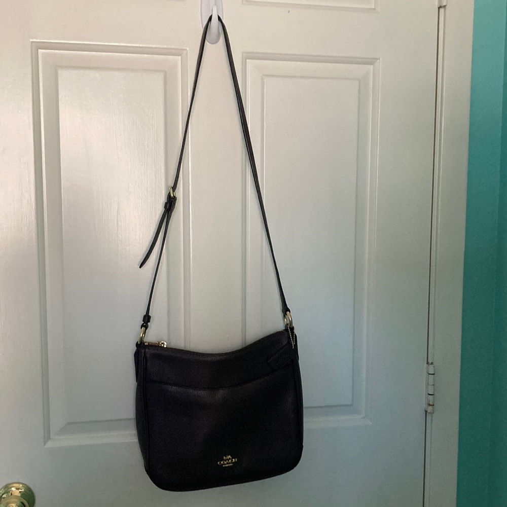 COACH Chaise Pebbled Leather Crossbody-Brown - Like new.